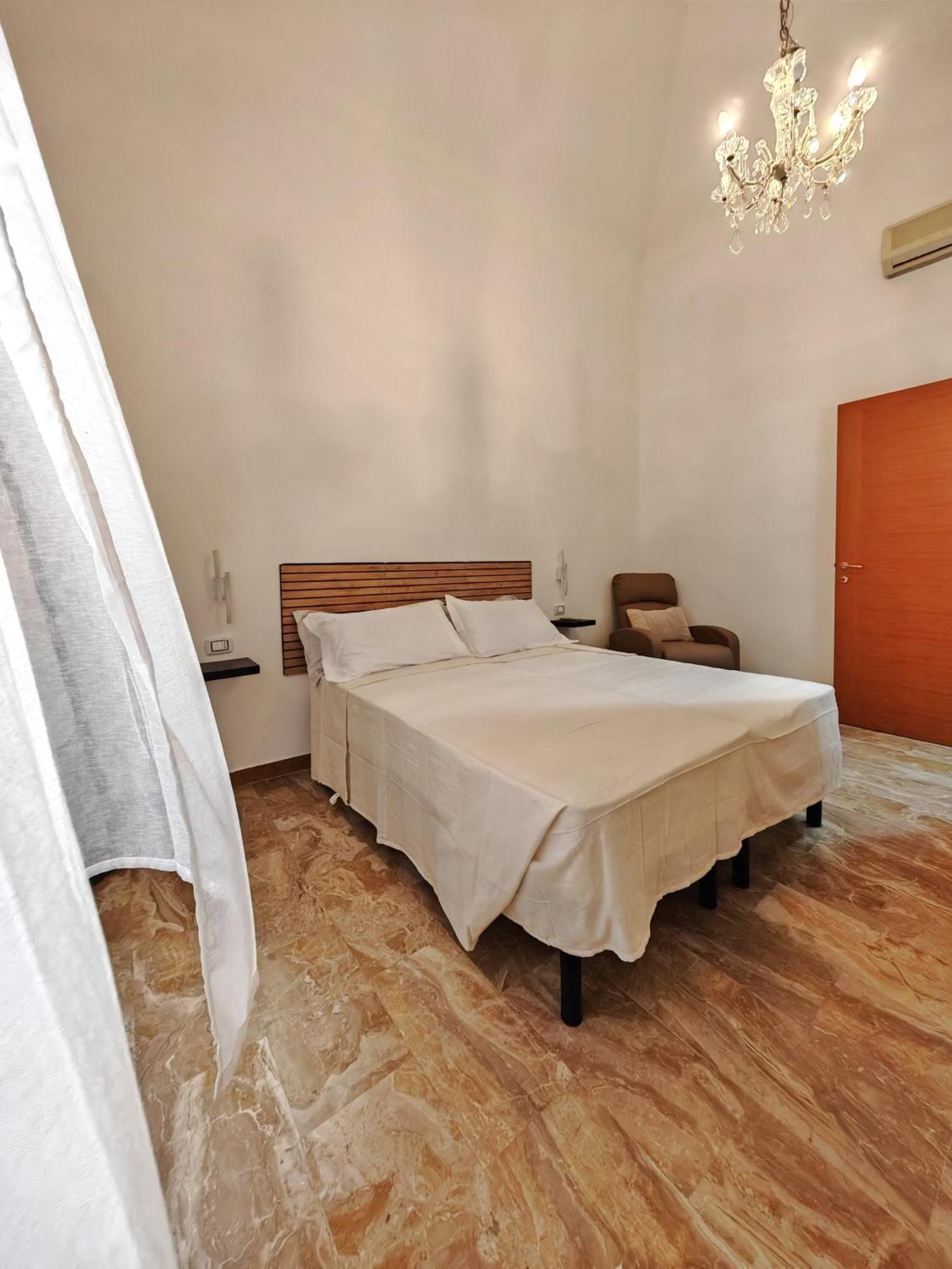 Zio Achille Bed & Breakfast *